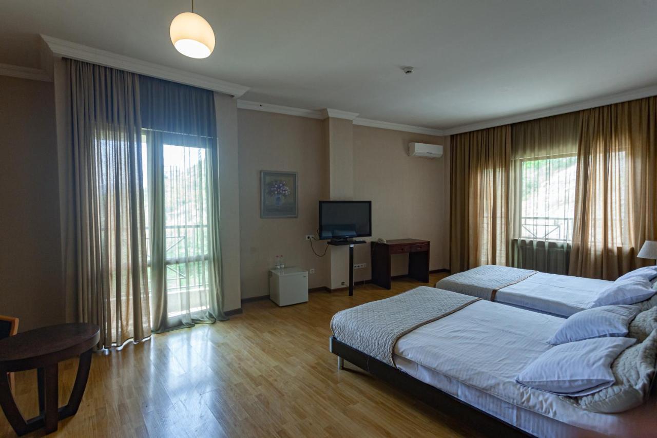 Hotel Beaumonde Garden Τυφλίδα Εξωτερικό φωτογραφία