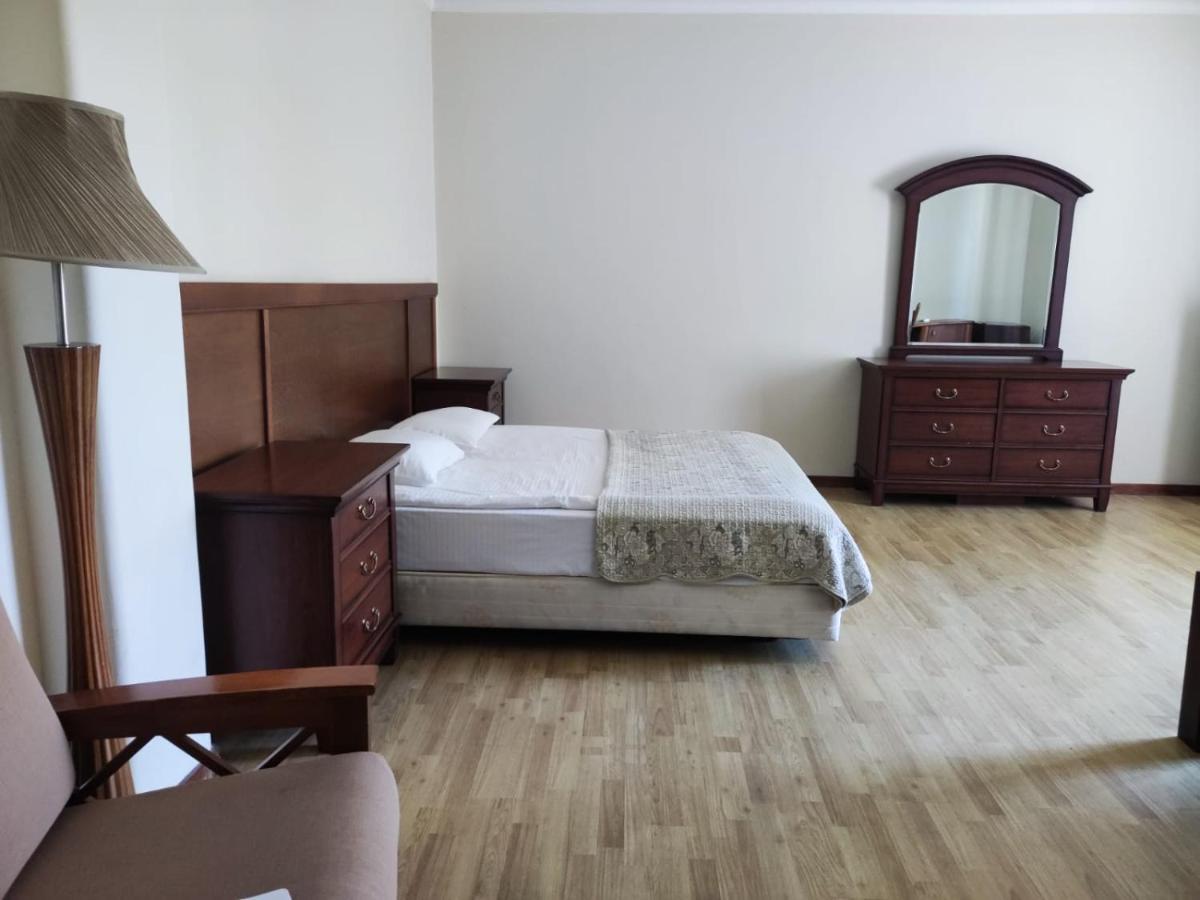 Hotel Beaumonde Garden Τυφλίδα Εξωτερικό φωτογραφία