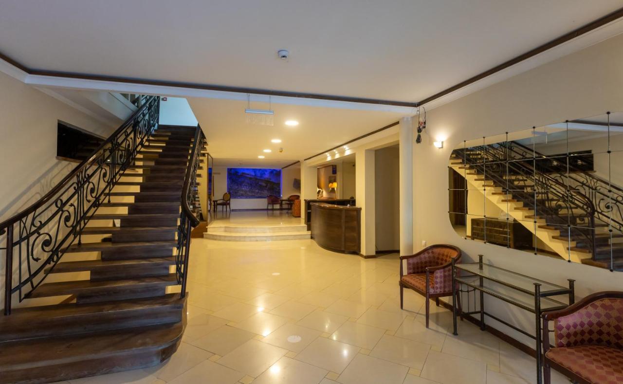 Hotel Beaumonde Garden Τυφλίδα Εξωτερικό φωτογραφία