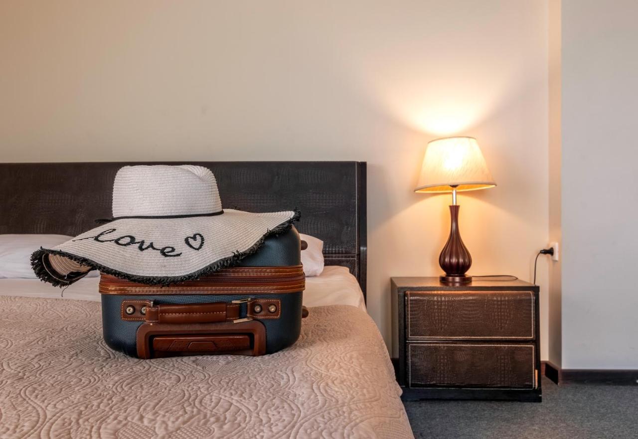 Hotel Beaumonde Garden Τυφλίδα Εξωτερικό φωτογραφία