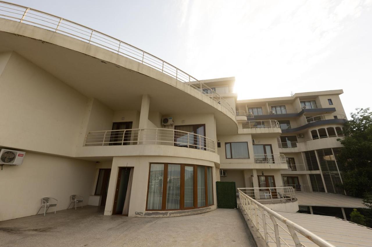Hotel Beaumonde Garden Τυφλίδα Εξωτερικό φωτογραφία