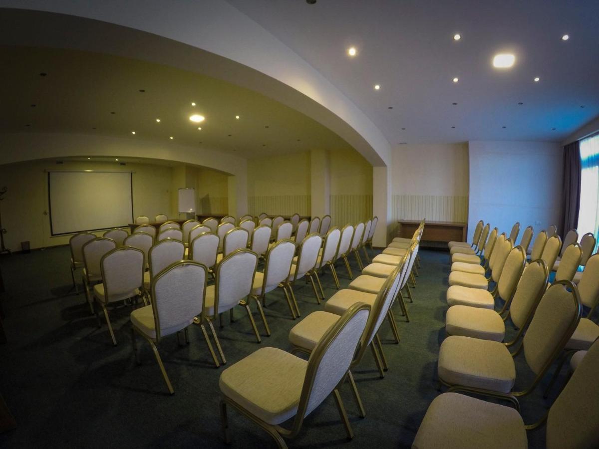 Hotel Beaumonde Garden Τυφλίδα Εξωτερικό φωτογραφία