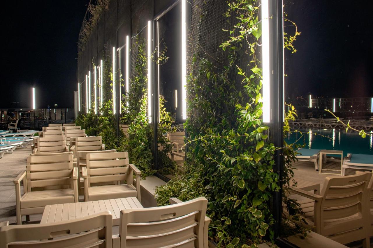 Hotel Beaumonde Garden Τυφλίδα Εξωτερικό φωτογραφία
